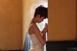 饥渴痴女在线视频